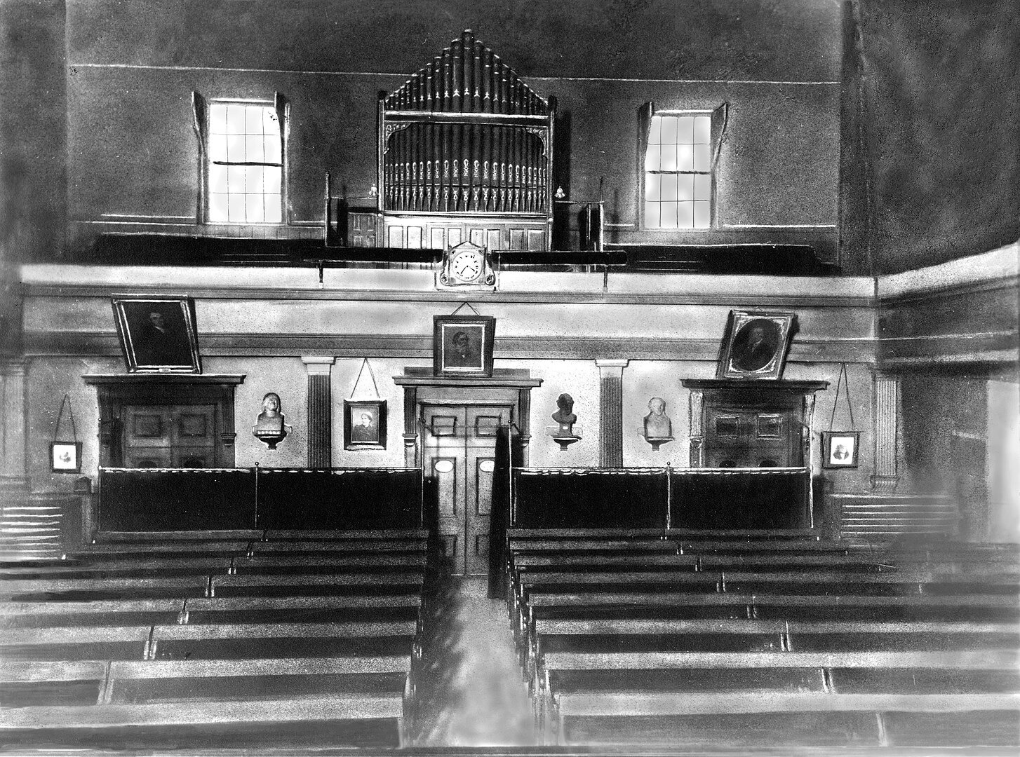 The South Place Ethical Chapel was a predecessor of the humanist movement in Britain Inside the 19th century South Place Ethical Chapel