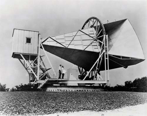 The Holmdel Horn Antenna in New Jersey, which was instrumental in the discovery of cosmic background radiation. Chown