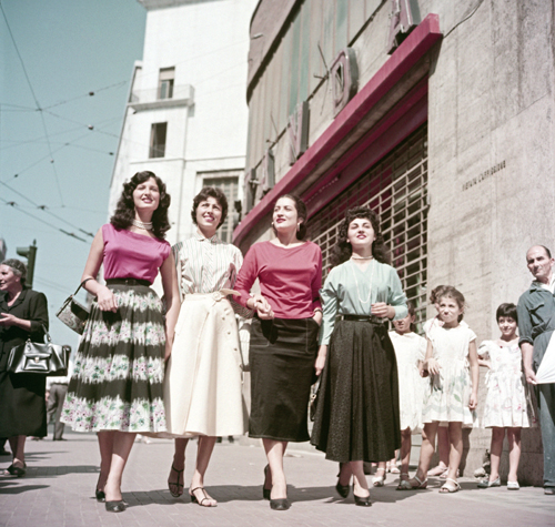 Young women walking in Naples, 1955 Naples women