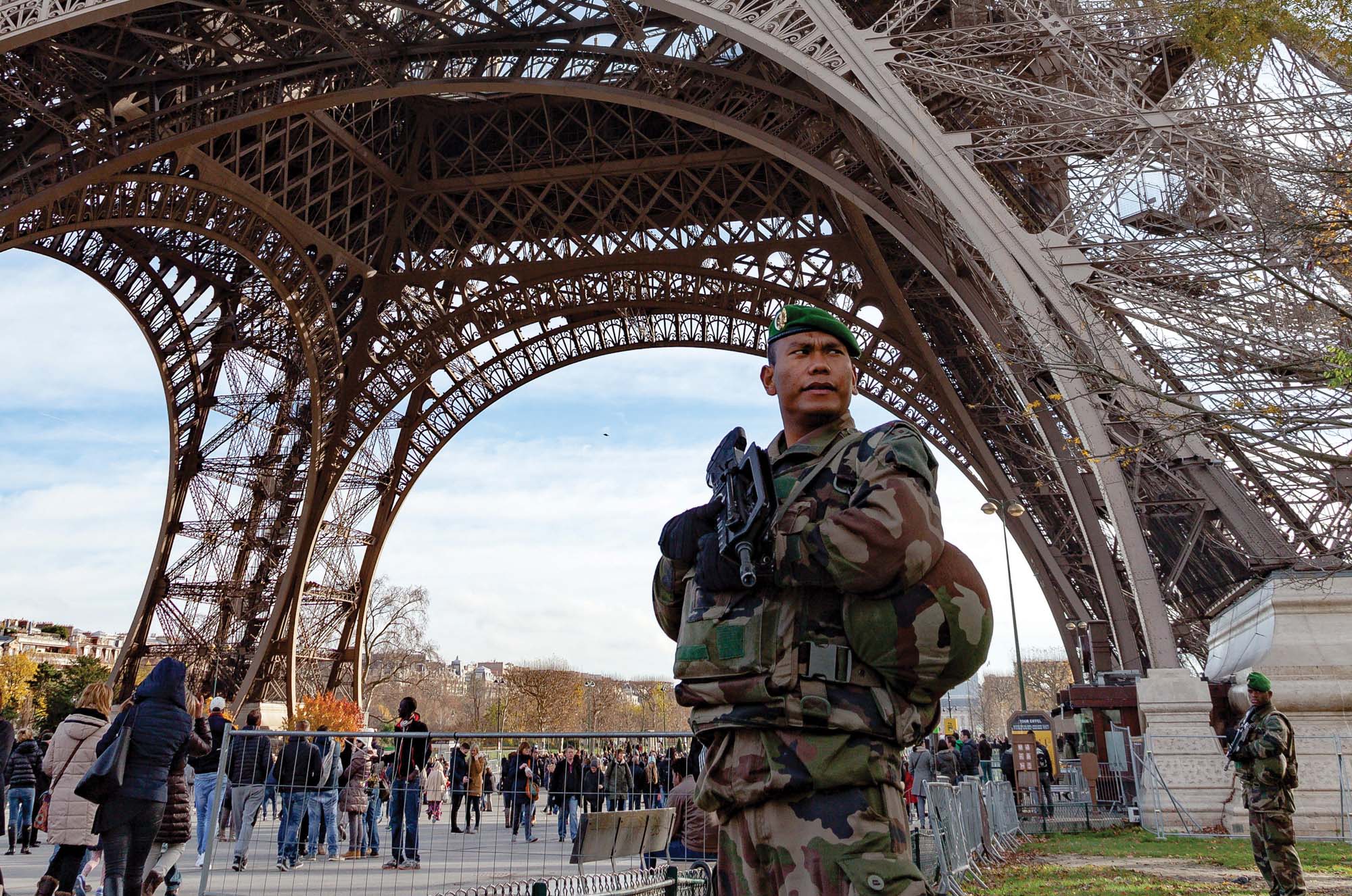 Soldiers at the Eiffel Tower in Paris, during the state of emergency declared in France between 2015 and 2017 eiffel tower