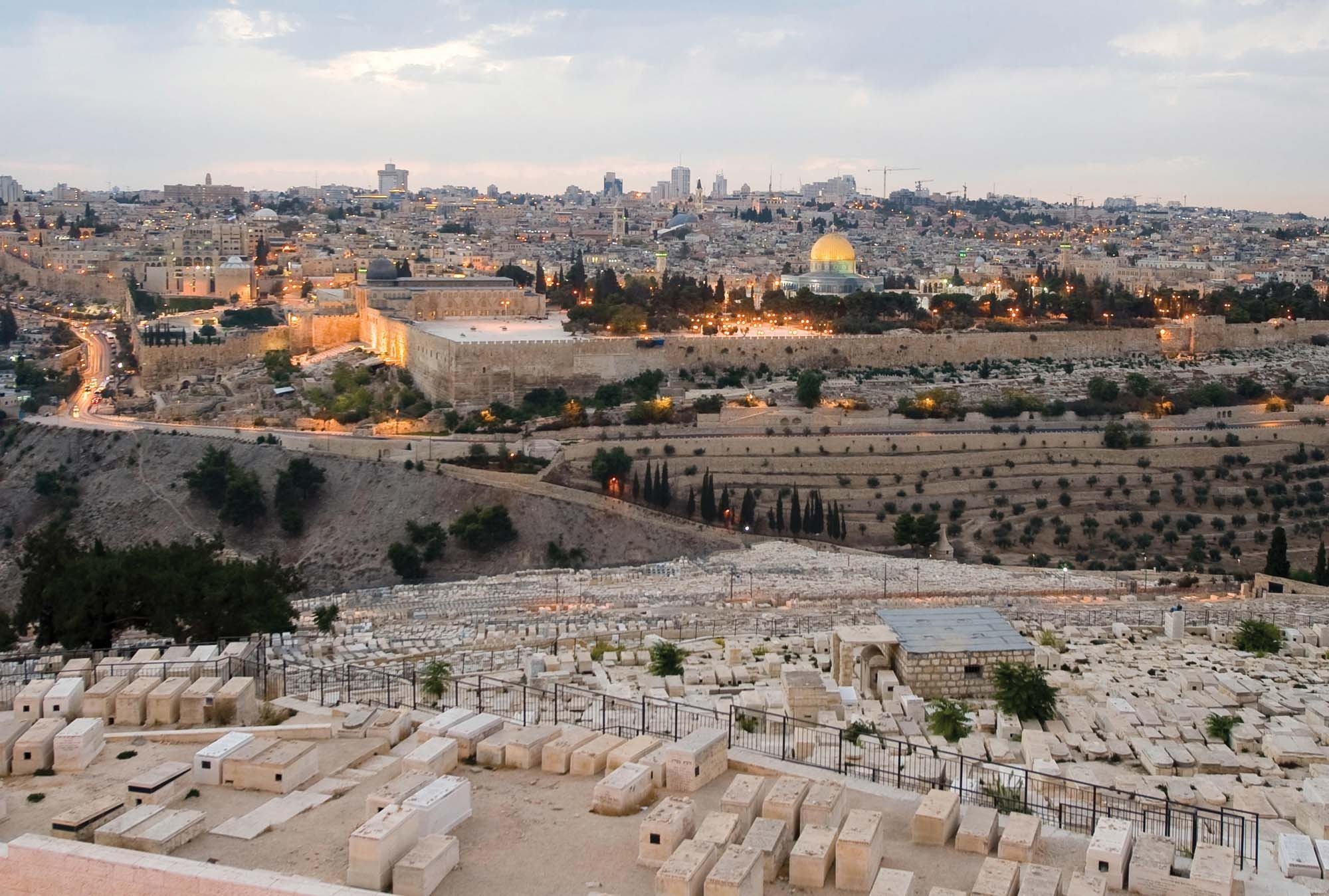 Jerusalem’s golden Dome of the Rock, and the Temple Mount, from Shira Rubin's spring 2019 piece temple mount