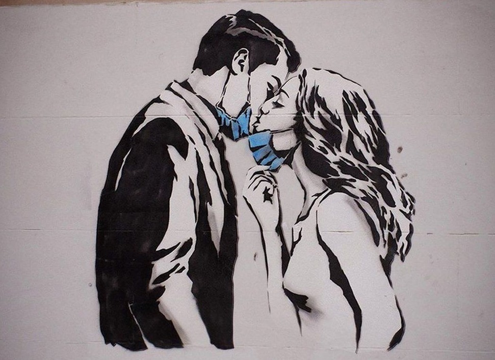 Street art by The Rebel Bear in Glasgow's west end thin_112269668_therebelbear-pic1